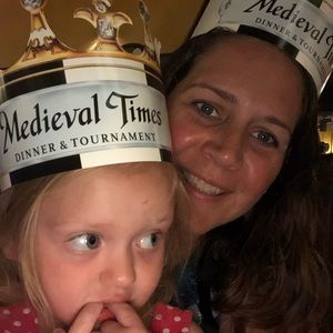 Meet your Posher, Tara